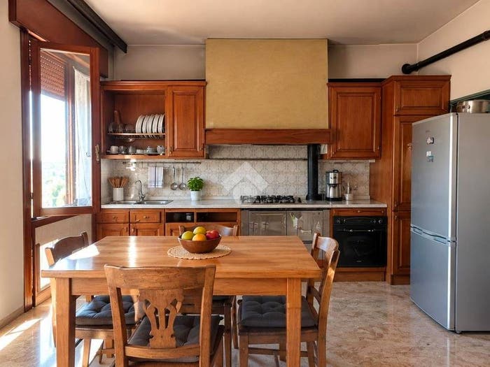 Appartamento trilocale in vendita in Via VOLON, Loria Bessica, Loria