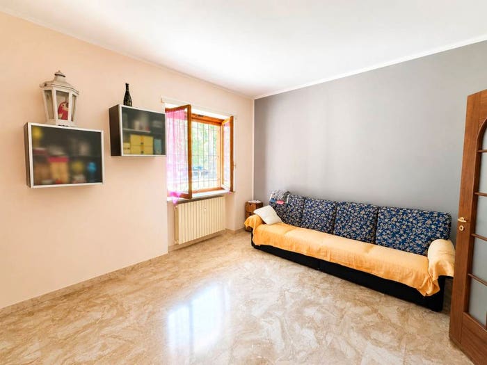 Appartamento quadrilocale in vendita in Viale Pilone, Corso Alessandria, Asti