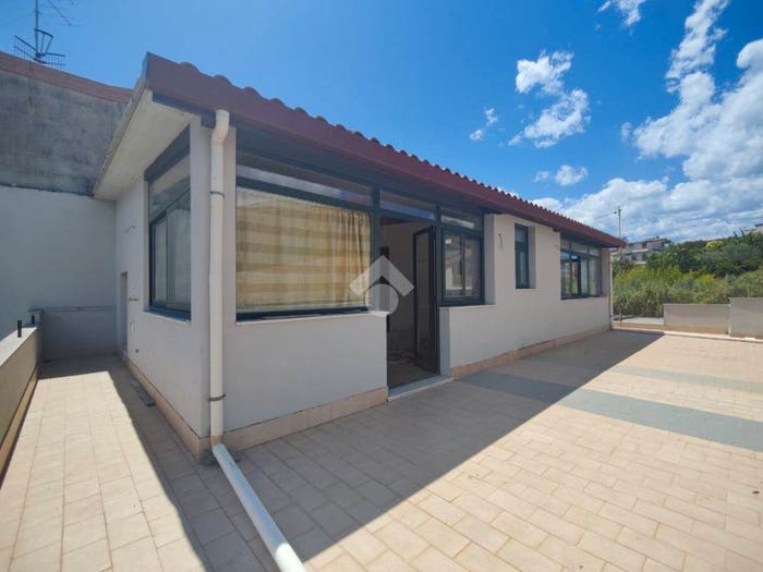 Appartamento trilocale in vendita in Via Bruderi, GiardiniNaxos
