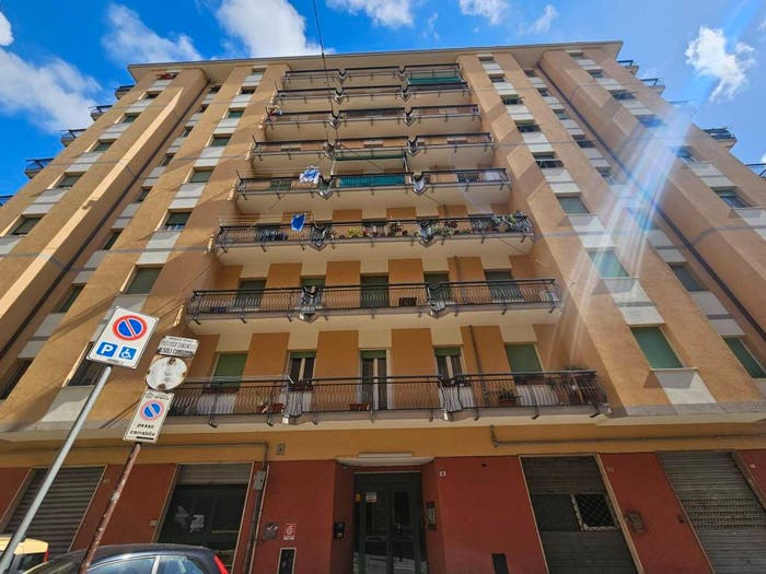 Appartamento con 5 locali in vendita in Via Sergio Piombelli, Rivarolo, Genova