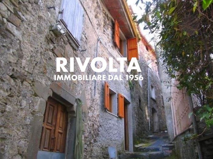 Appartamento con 5 locali in vendita in Gragnana Sorgnano Torano, Carrara