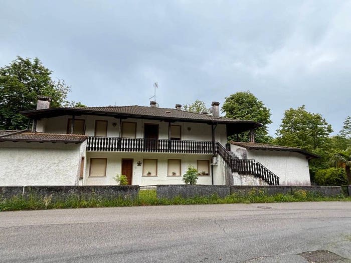 Appartamento quadrilocale in vendita in Centro, Clauzetto