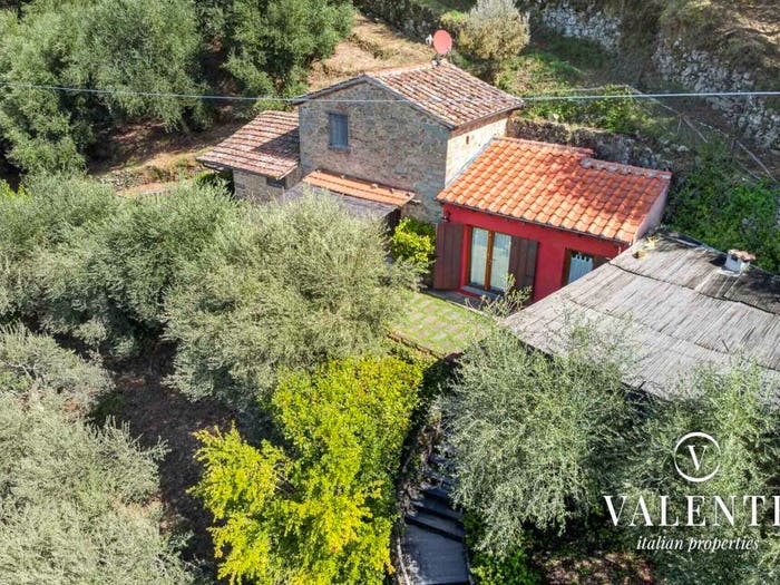 Casa trilocale in vendita in Via de l'Immagine, Bagni di Lucca