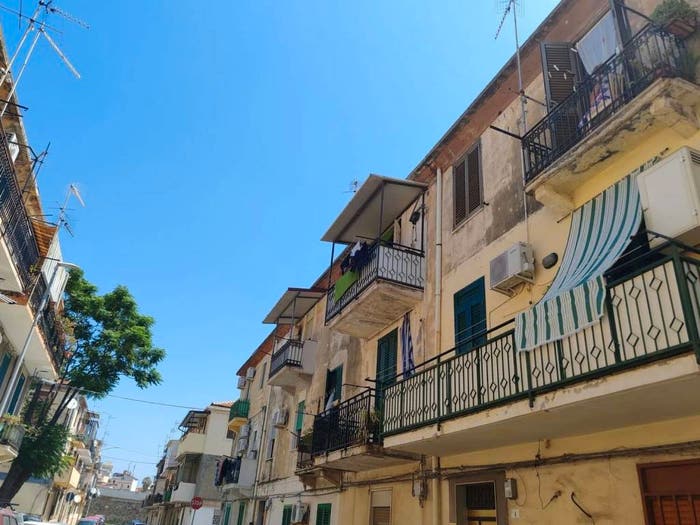 Appartamento bilocale in vendita in Via Agostino Bisazza No Number, Gazzi, Messina