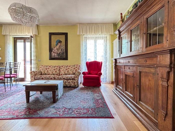 Appartamento bilocale in vendita in Via Giorgio Carrel, Centro, Aosta