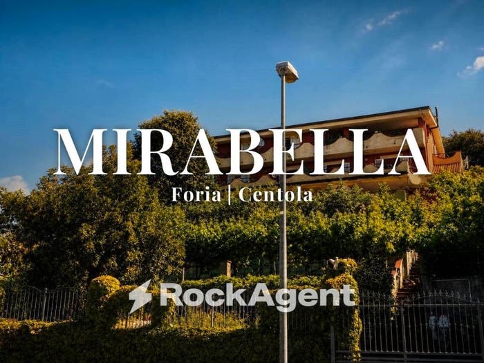 Appartamento bilocale in vendita in Via Mirabella, Centro, Centola