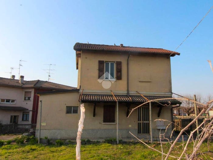 Casa trilocale in vendita in Via XXV Aprile, Centro, Ghedi