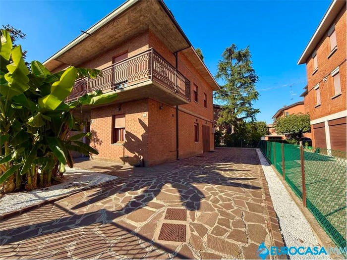 Casa con 5 locali in vendita in Via Roosevelt, Cibeno, Carpi