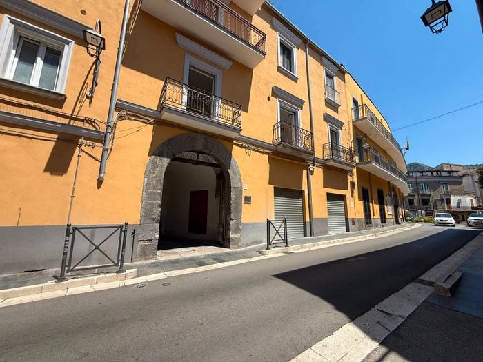 Appartamento trilocale in vendita in Via Antonio Rescigno, Centro, Castel San Giorgio