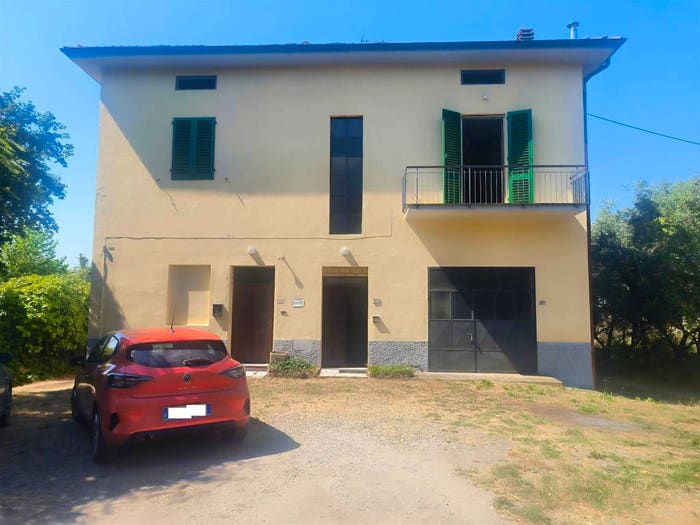 Casa con 6 locali in vendita in via delle regioni, Montebello Piangrande, Certaldo