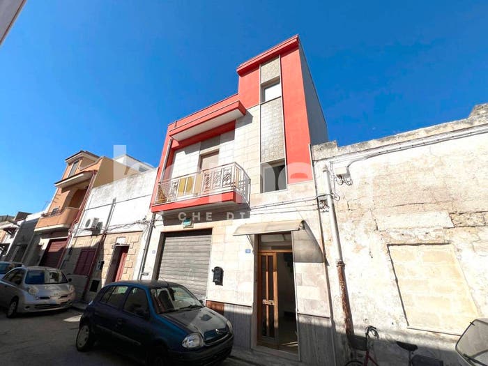 Appartamento quadrilocale in vendita in Via Toma Pulsano TA Italia, Centro, Pulsano