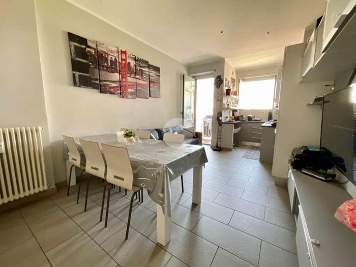 Appartamento trilocale in vendita in Via Agnelli, Centro, Leinì