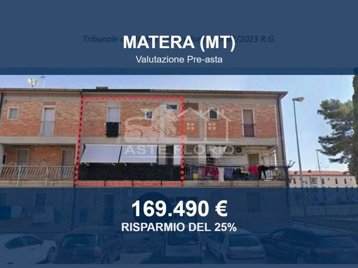 Appartamento quadrilocale in vendita in Viale Boccaccio, Centro, Matera