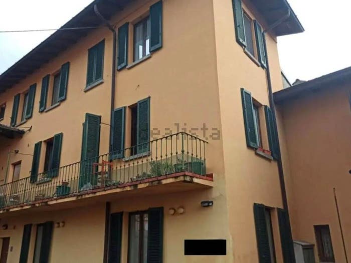 Appartamento bilocale in vendita in Via Risorgimento, Longone al Segrino
