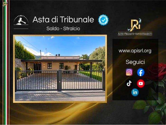 Casa quadrilocale in vendita in VIA AGRO, Caprino, Caprino Bergamasco