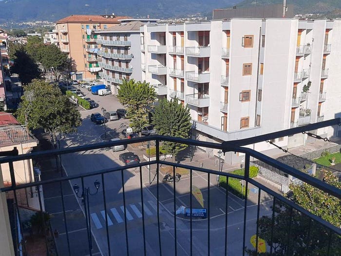 Appartamento trilocale in affitto in Via Ferreria, Centro, Baronissi
