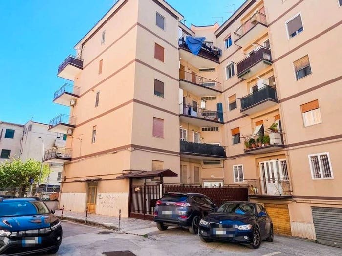 Appartamento trilocale in vendita in Via Giulio Antonio Acquaviva, Acquaviva, Caserta