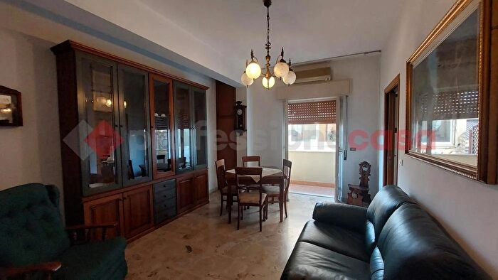 Appartamento con 5 locali in vendita in Via Demetrio Tripepi, Reggio Calabria
