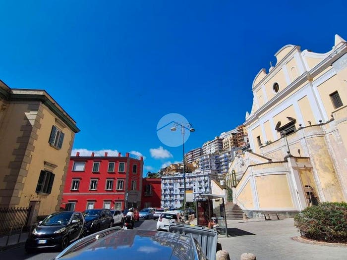 Appartamento trilocale in vendita in Gradoni Santa Maria Apparente, Vomero, Napoli