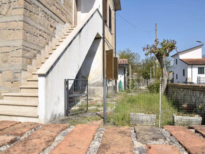 Appartamento bilocale in vendita in Via Santa Maria, Pignataro Interamna