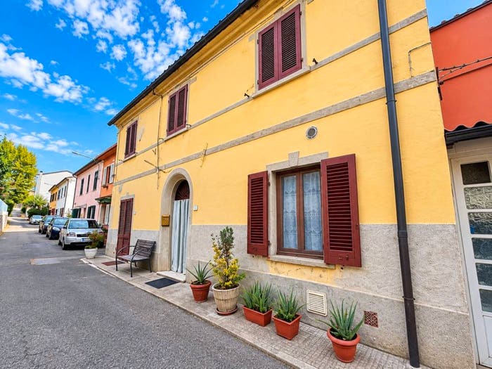 Casa con 6 locali in vendita in Via dei Castelli, Forcoli, Palaia