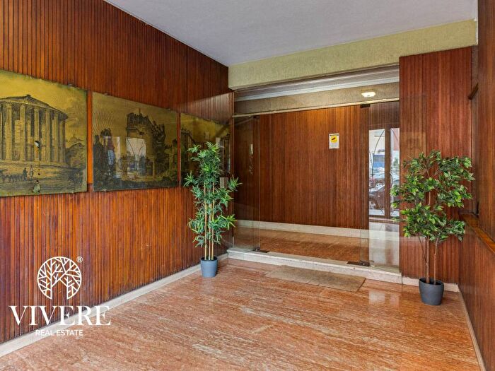 Appartamento quadrilocale in vendita in Via di Donna Olimpia, Monteverde Vecchio, Roma
