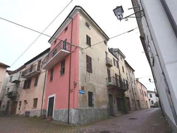 Casa con 6 locali in vendita in Centro, Saliceto