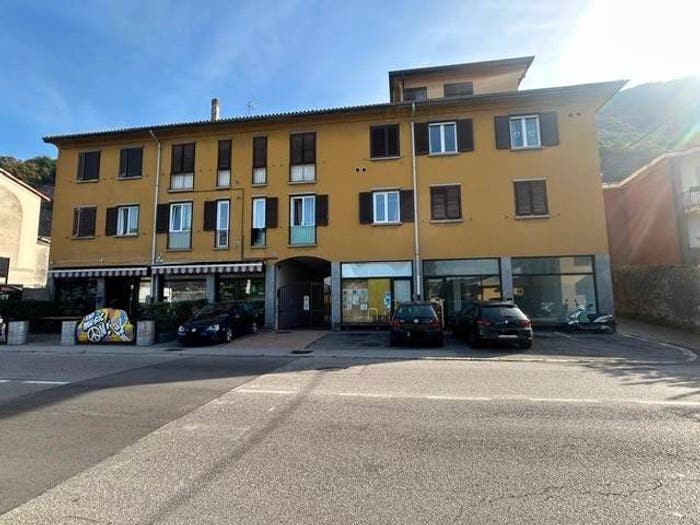 Appartamento bilocale in vendita in Corso Bergamo, Chiuso, Lecco