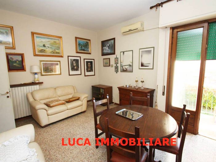 Appartamento quadrilocale in vendita in Via Firenze, Centro, Ponte Buggianese