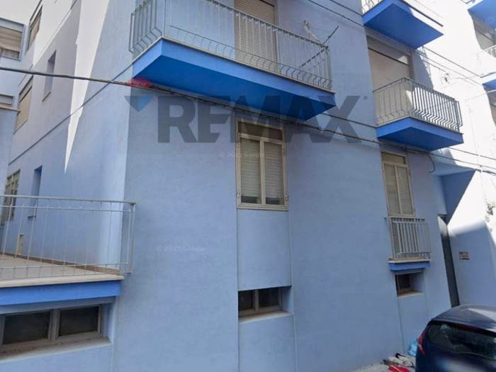 Appartamento con 6 locali in vendita in Via Generale Cascino, Centro, Comiso