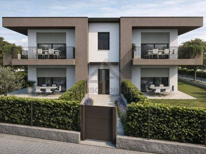Appartamento trilocale in vendita in Via Cassola, Centro, Cassola