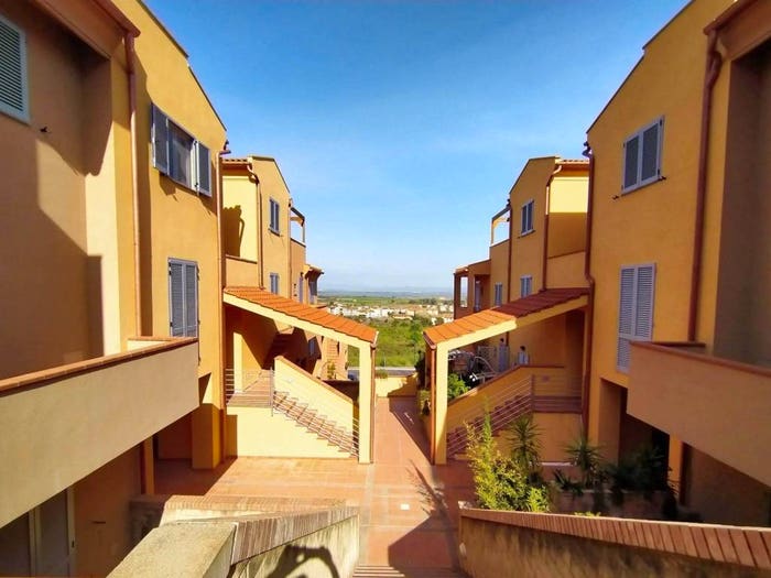 Appartamento trilocale in vendita in Castiglione Paese, Castiglione della Pescaia
