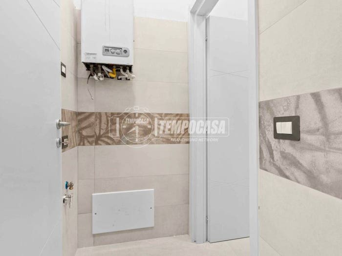 Appartamento trilocale in vendita in Via Evangelista Torricelli, Ascanio Sforza, Milano