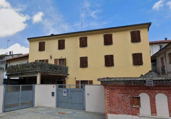 Casa con 6 locali in vendita in Piazza Gino Filippini, Centro, Ottiglio