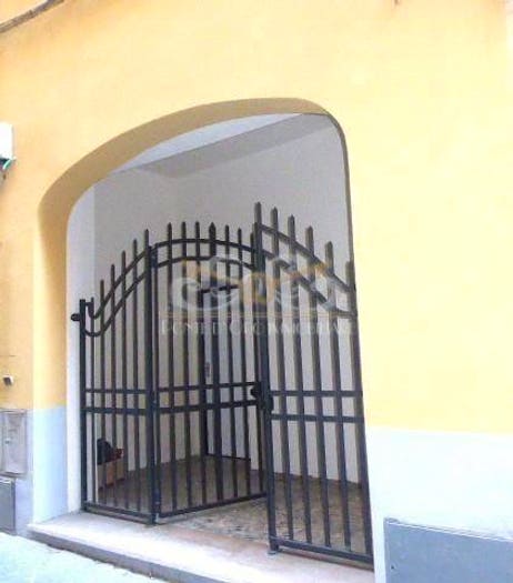 Appartamento con 6 locali in vendita in Via del Loreto, Piazza Napoleone San Michele, Lucca