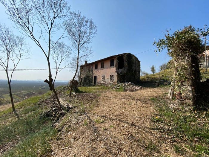 Casa trilocale in vendita in Via Capo di Sopra, Centro, Gambellara