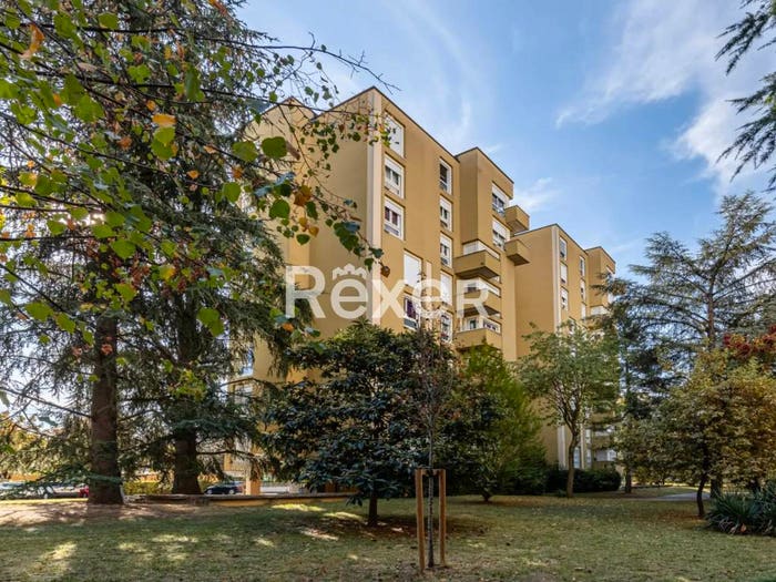 Appartamento con 5 locali in vendita in via Faenza, Mazzini Fossolo, Bologna