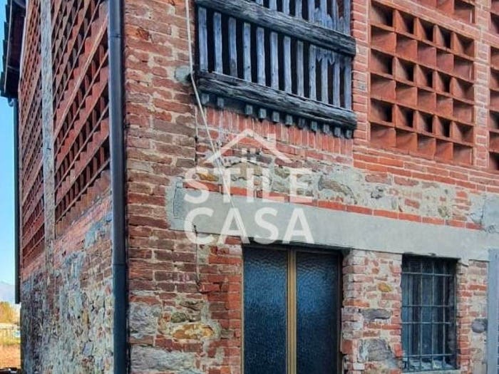 Casa bilocale in vendita in Via della S Margherita Chiesa, Tassignano Paganico, Capannori