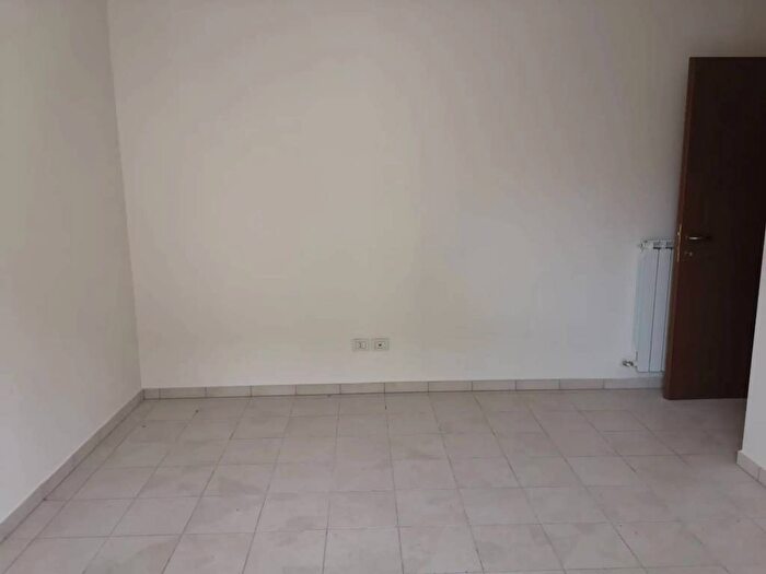 Appartamento con 6 locali in vendita in Contrada Mossa, Fermo