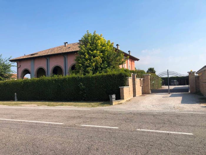 Appartamento con 5 locali in vendita in Via Raffanello, Baura Correggio, Ferrara