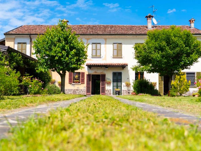 Casa con 6 locali in vendita in Via Gerre, Centro, Caselle Landi