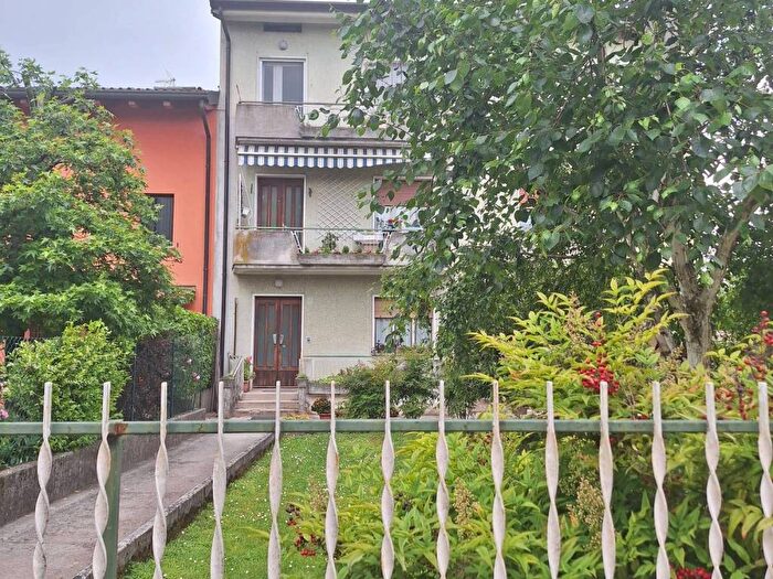 Appartamento trilocale in vendita in Via San Paolo, Feletto Umberto, Tavagnacco