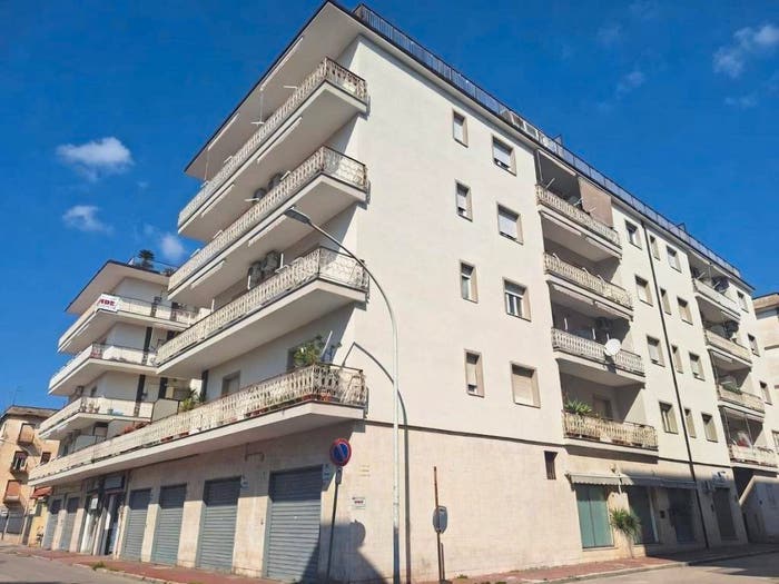 Appartamento trilocale in vendita in Via Torino, Casagiove