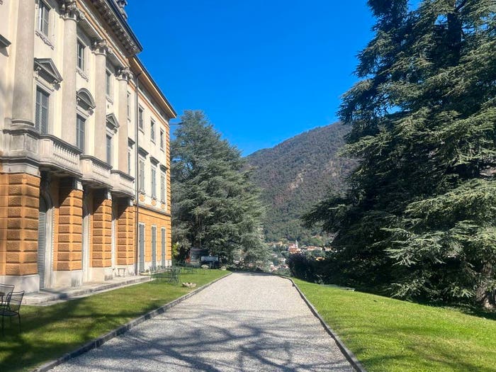 Appartamento trilocale in vendita in Via Mognano, Sagnino, Como