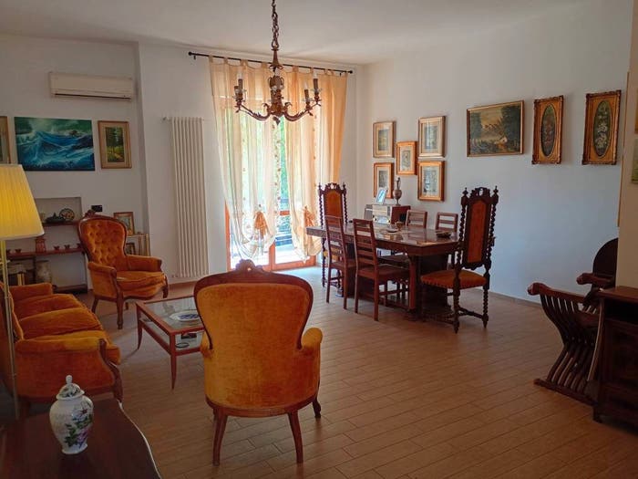 Appartamento con 5 locali in vendita in Via Giulio Mazzarino, Stadio Lungomare Colombo, Pescara