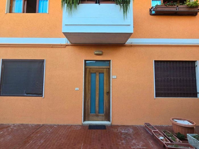Appartamento trilocale in vendita in Via Como, La Pigna Pigna Bassa, Folignano