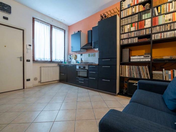 Appartamento bilocale in vendita in Via Pier Francesco Mola, Certosa, Milano