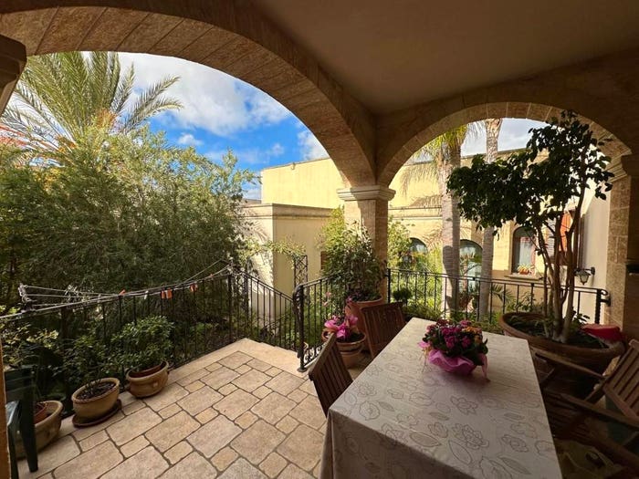 Casa con 6 locali in vendita in Via Nazionale, Montesardo, Alessano