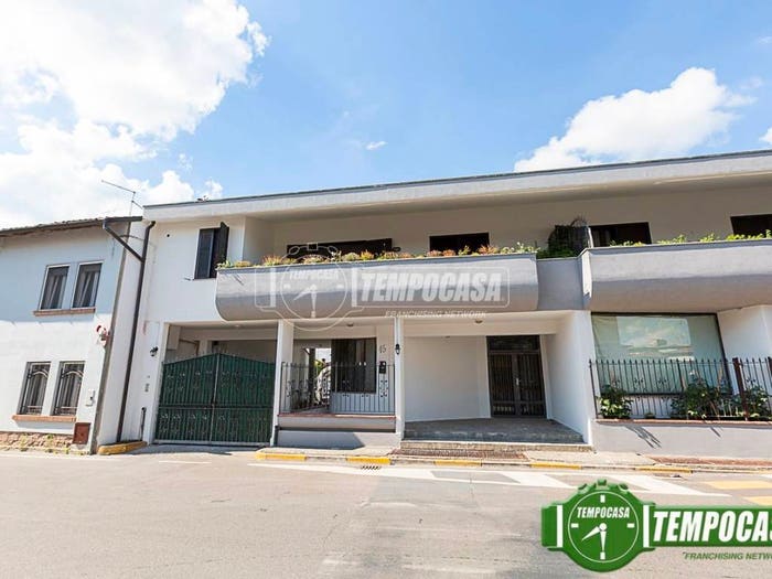 Casa con 6 locali in vendita in Via Guglielmo Marconi, Centro, Bagnolo Cremasco