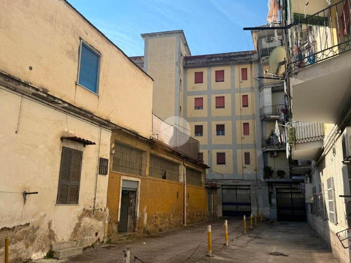 Appartamento bilocale in vendita in Corso IV Novembre, Barra, Napoli